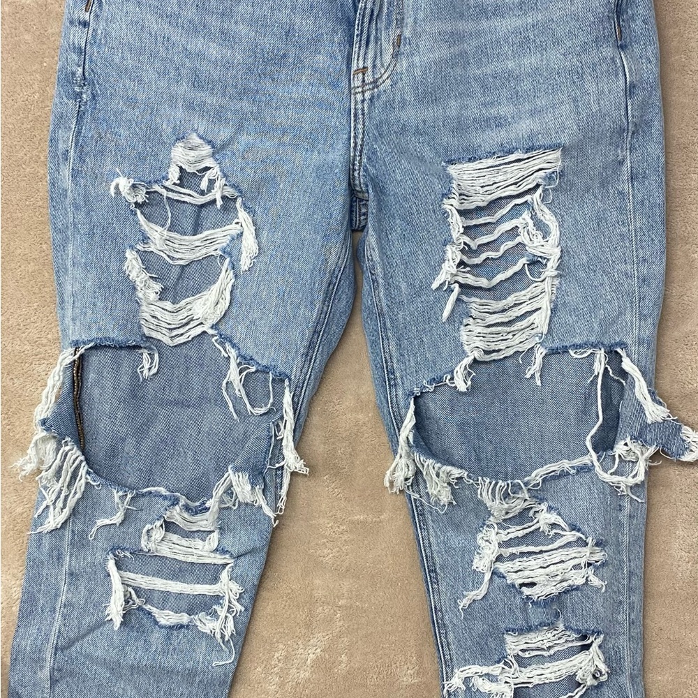American Eagle Outfitters Distressed Blue Boyfriend Jeans
